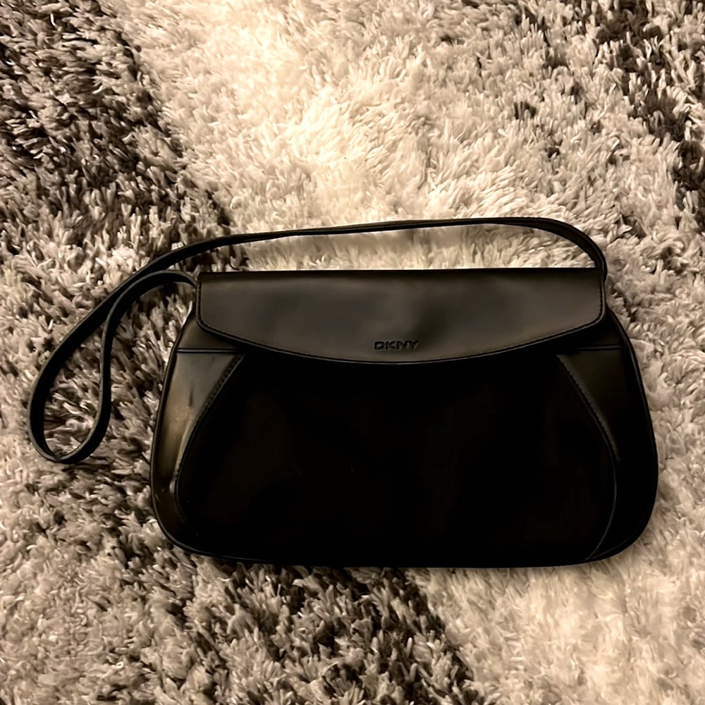 Black DKNY purse